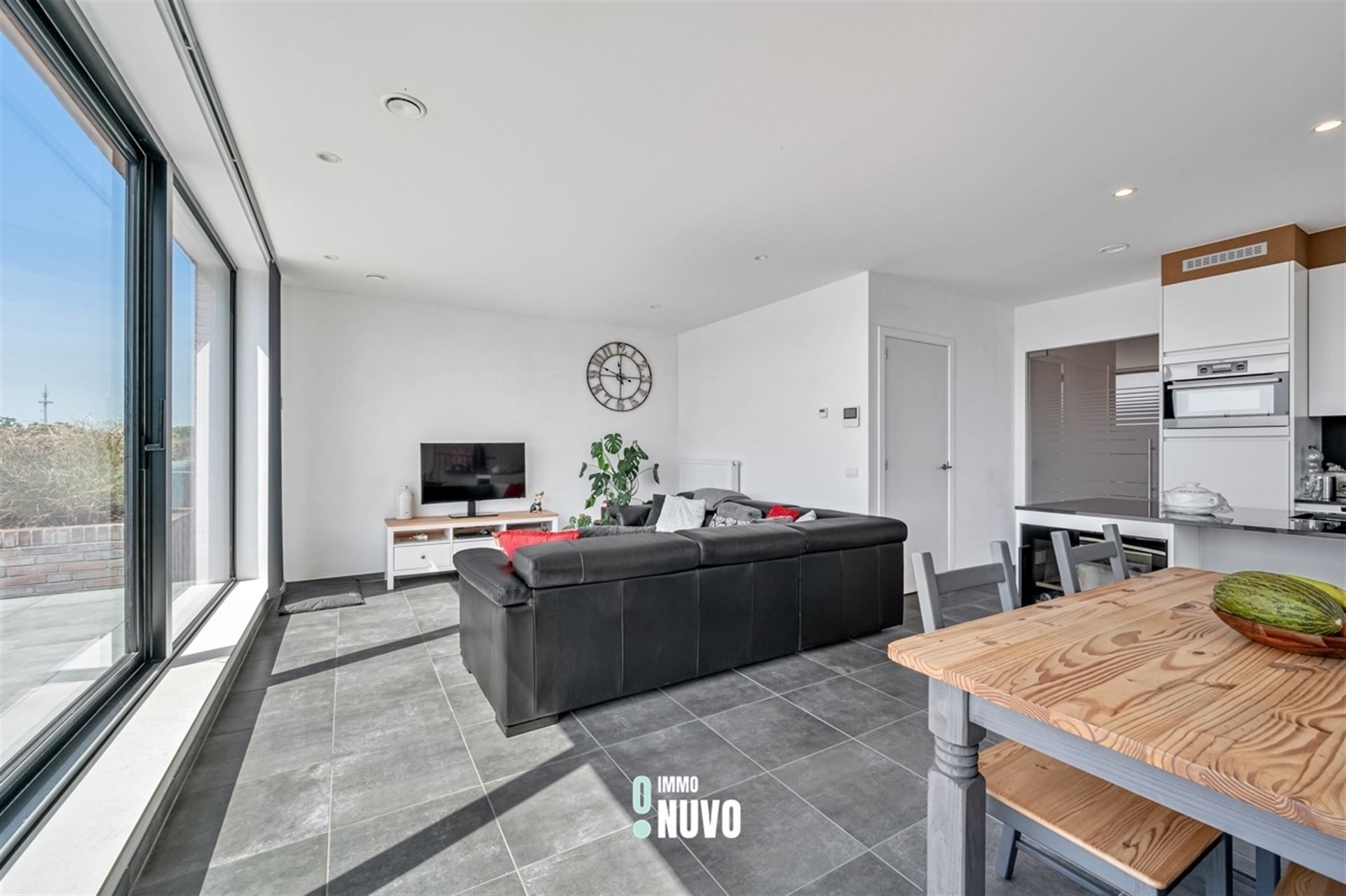 Recente Penthouse met 3 slaapkamers en ruim terras  foto 8