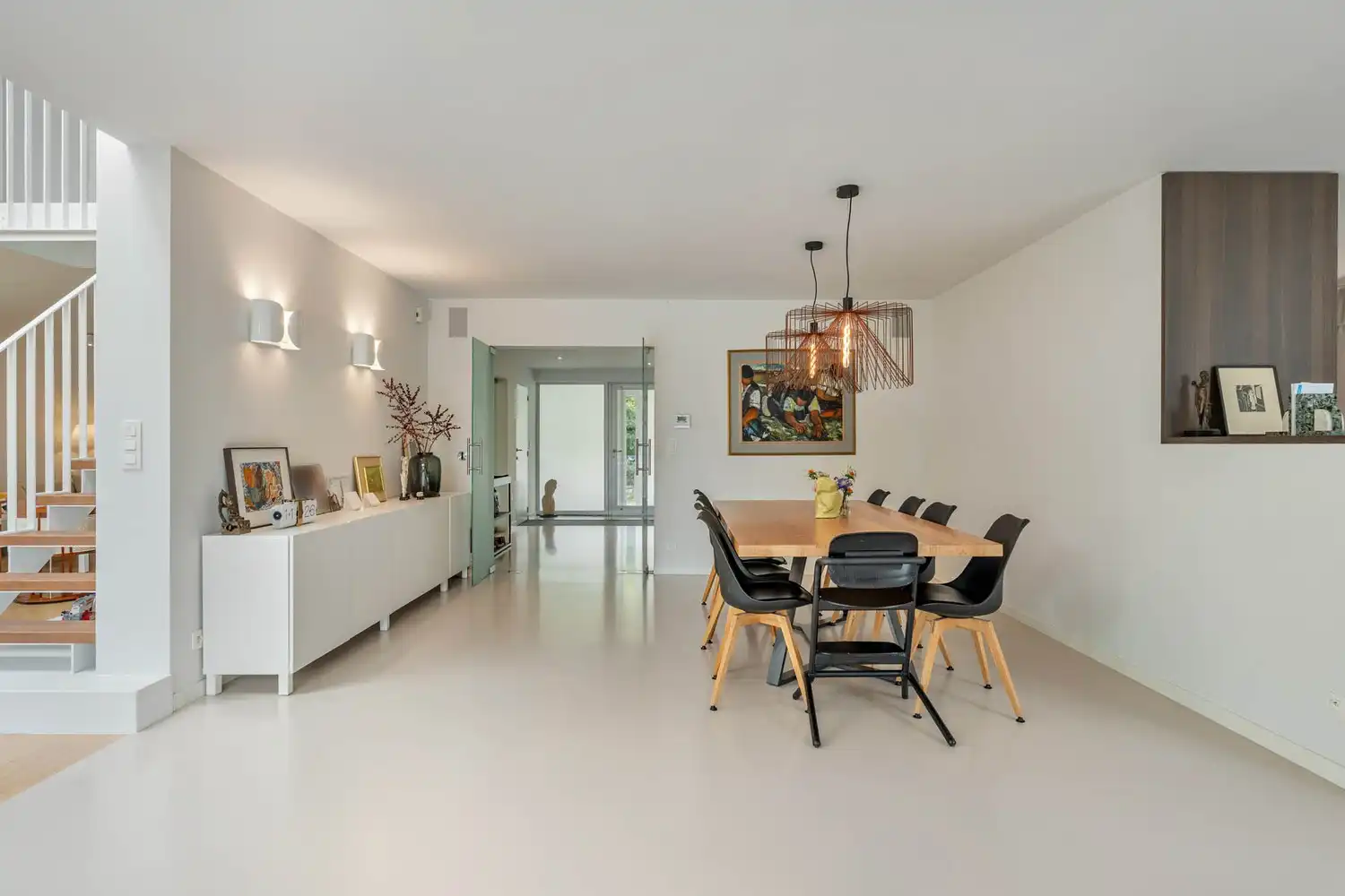 Moderne open bebouwing met zwembad, 5 slaapkamers en EPC B foto 5