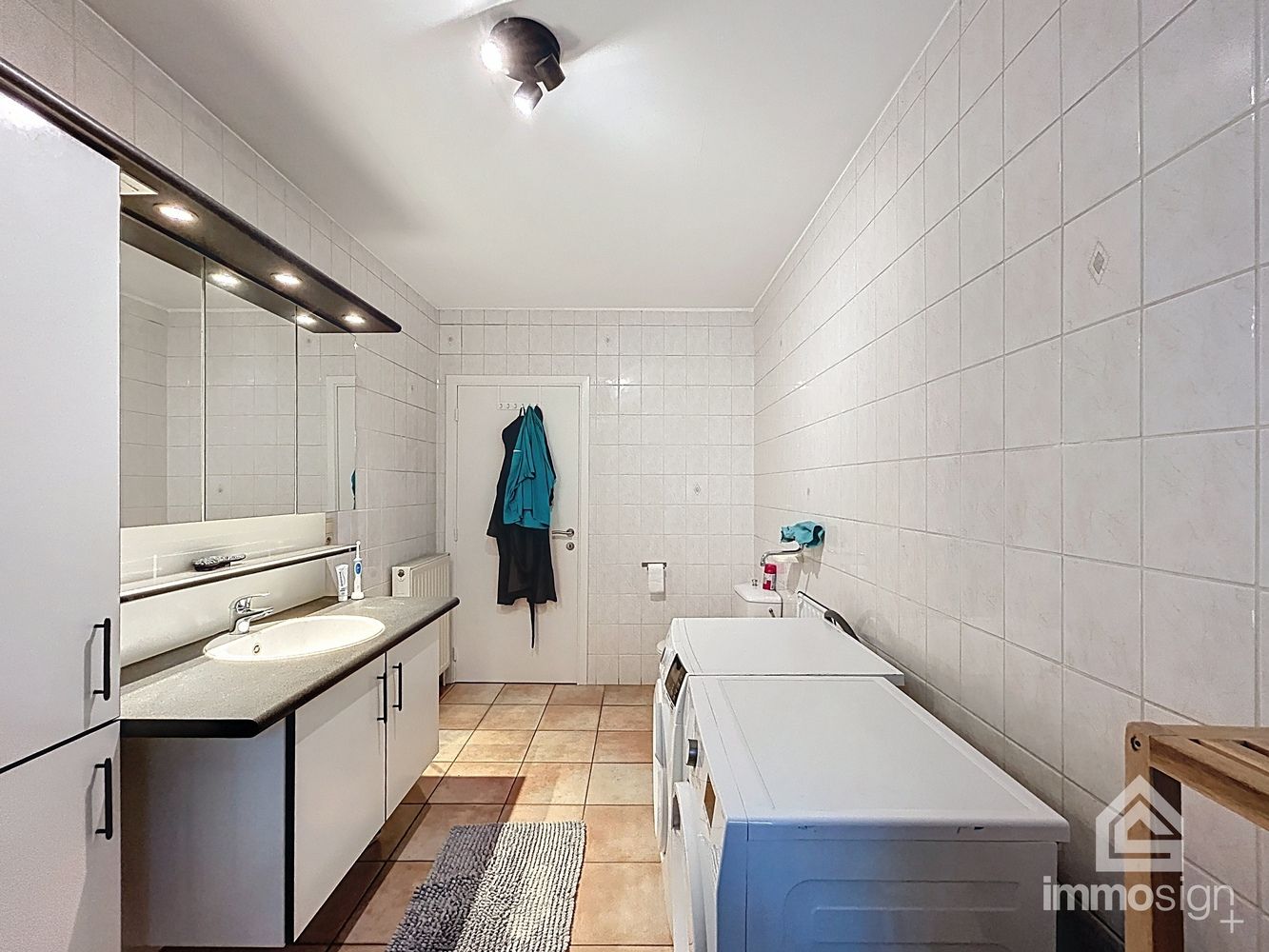 Instapklare laagbouwwoning met 2 (mgl. 3) slaapkamers en dubbele garage op een perceel van 718 m² foto 17