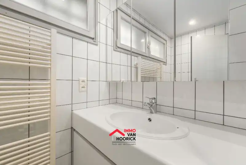 Ruim appartement op het gelijkvloers - 2 slaapkamers. foto 11