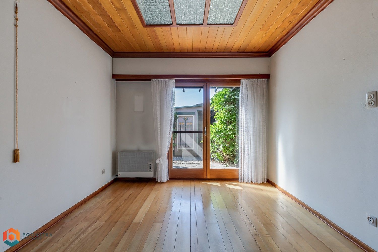 Vrijstaande woning met veel potentieel op 1143m² in Koningshooikt foto 15