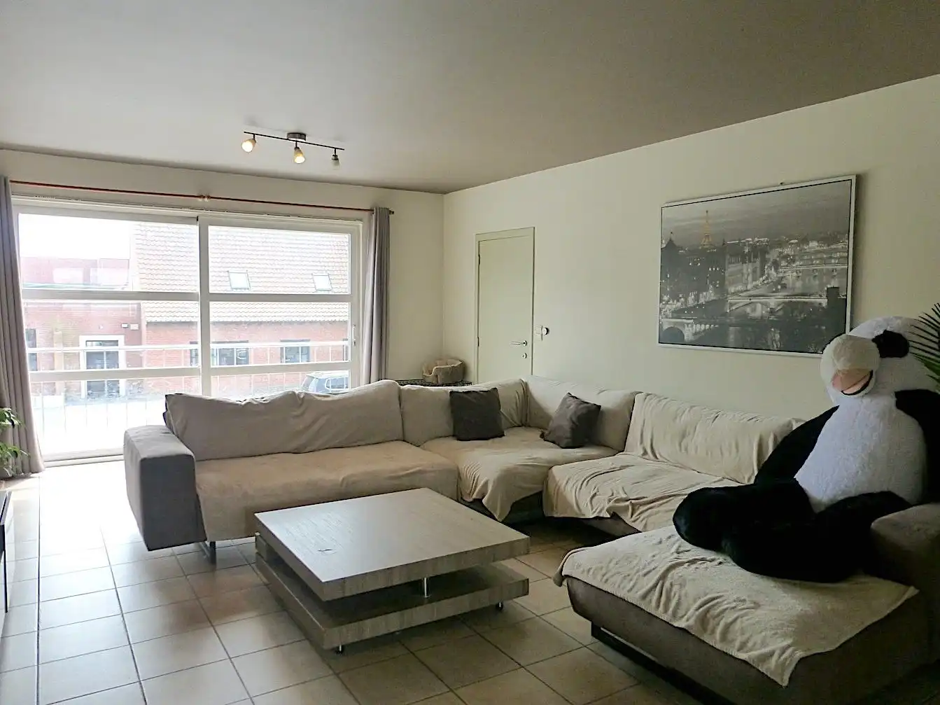 Ruim duplexappartement met 2 slaapkamers! foto 2