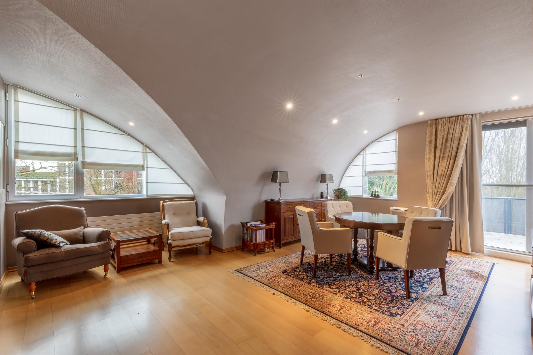 Riante penthouse met o.a. 3 slpks, 2 badks en ruime terrassen foto 5