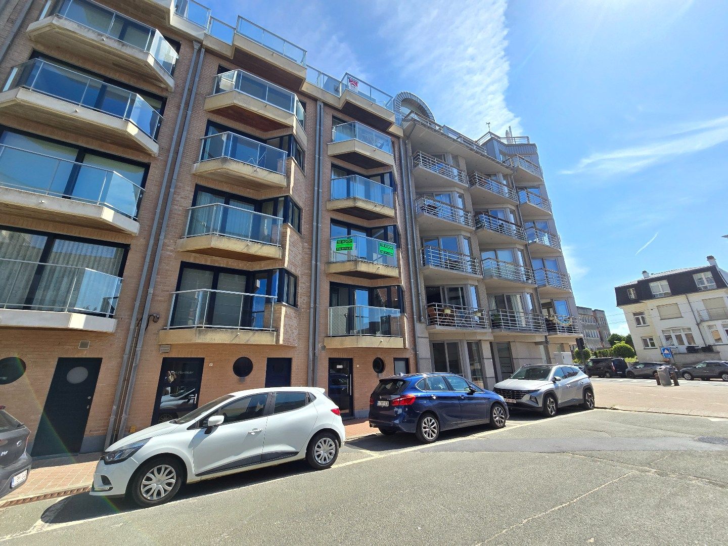 Appartement 2 slpk's met zijdelings zeezicht foto 16