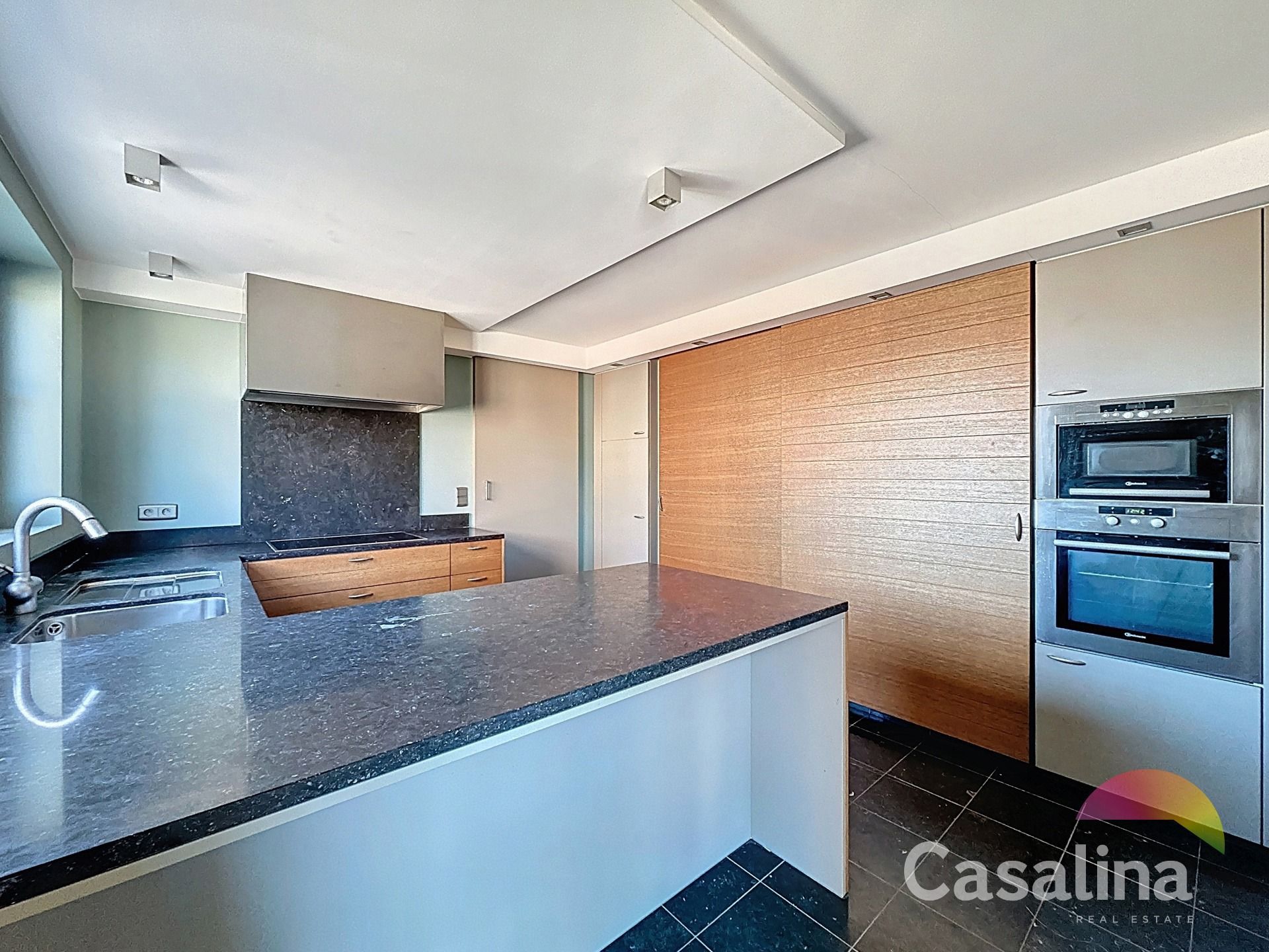 Prachtige Duplex met 2 slaapkamers foto 10