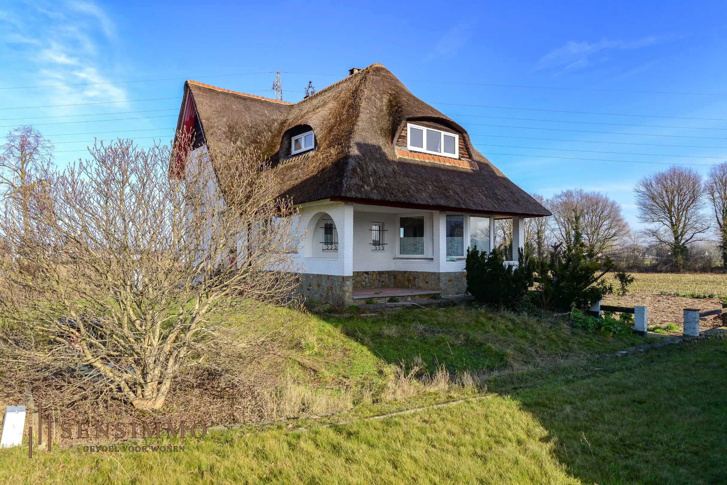 Charmante vrijstaande woning met karakter en 4 slaapkamers in Maasmechelen foto 2