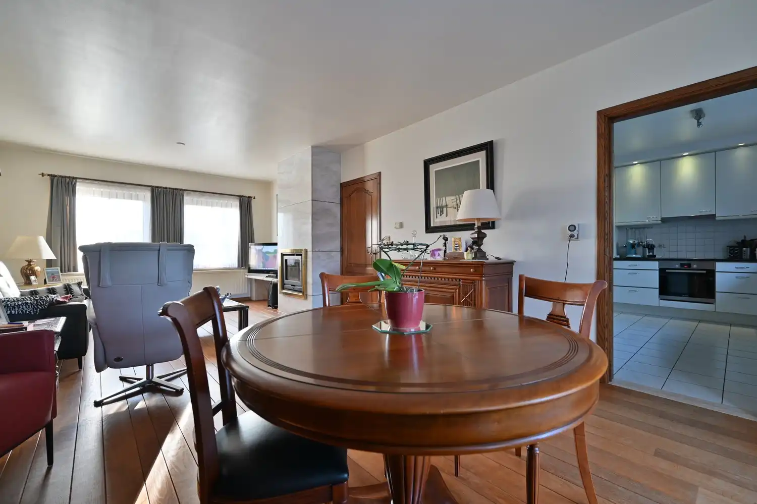 Vrijstaande woning op idyllische dreef, aan de rand van het bos – vlak bij Maastricht foto 5