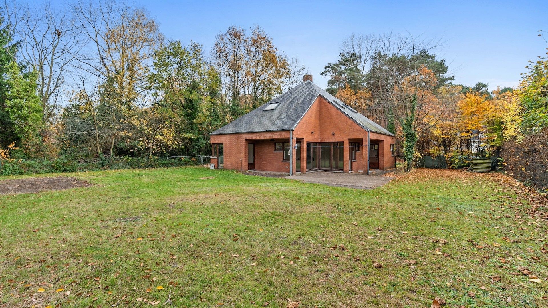 Vrijstaande woning te Molenblook (Genk) op een perceel van 9a33ca! foto 19