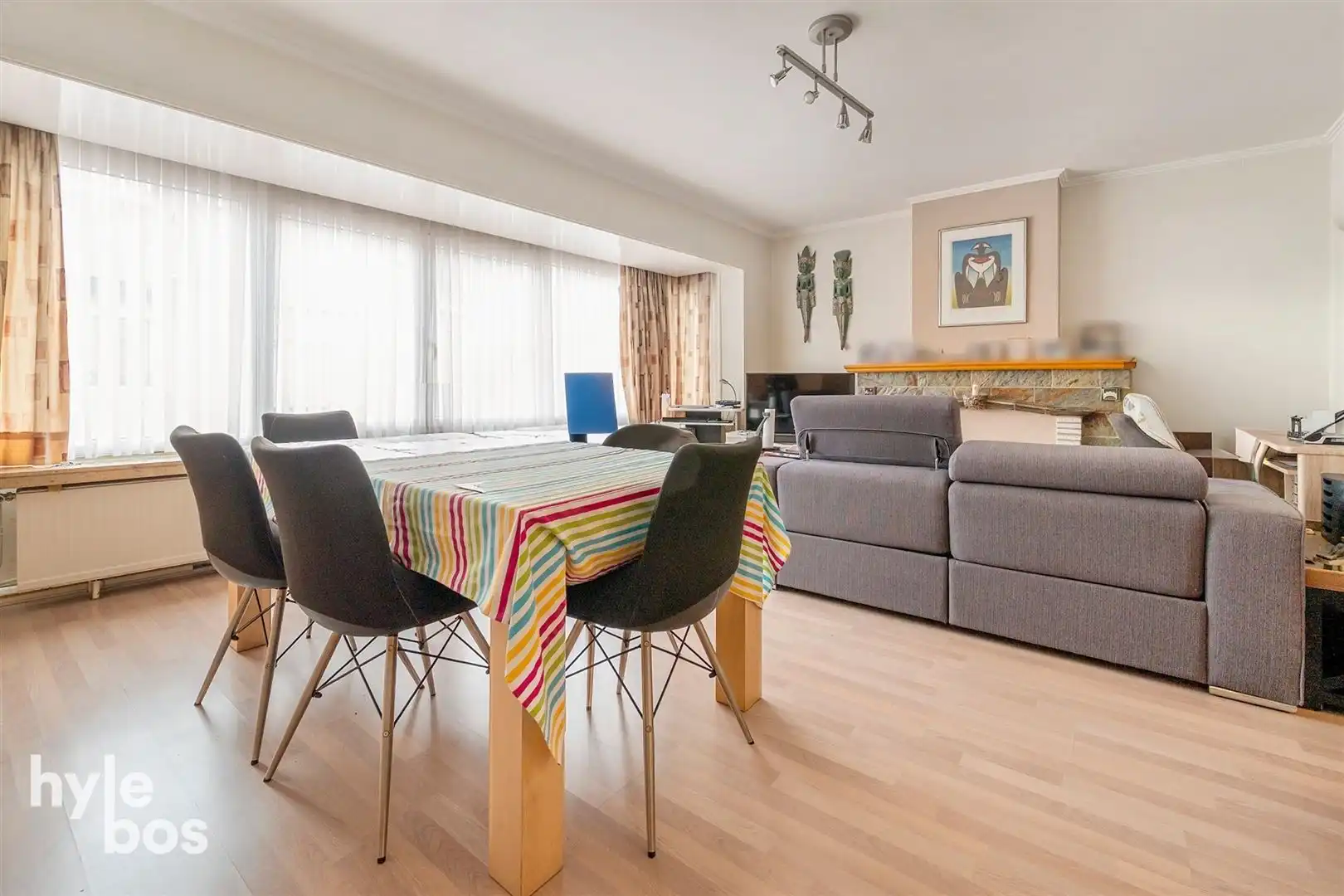 Opbrengsteigendom van 3 appartementen + 3 garages foto 12