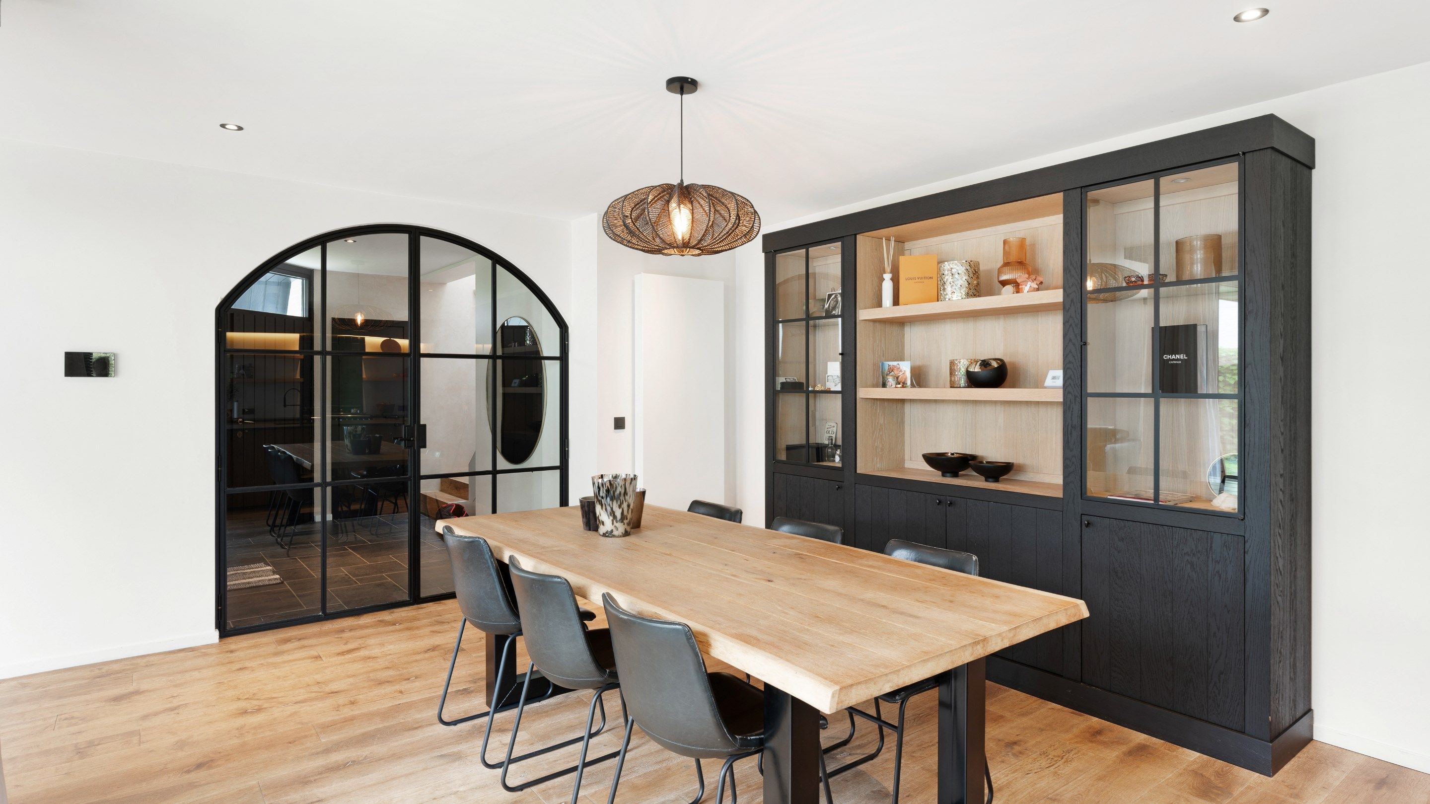 Residentieel gelegen alleenstaande villa te Knokke foto 10