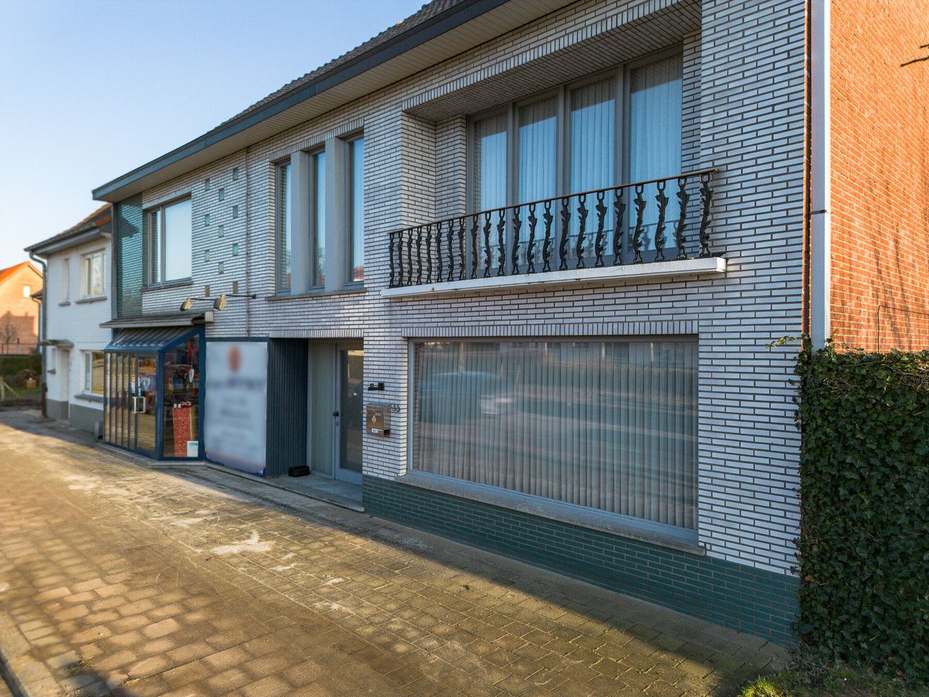 Unieke handelswoning in Termien, Genk! foto 37