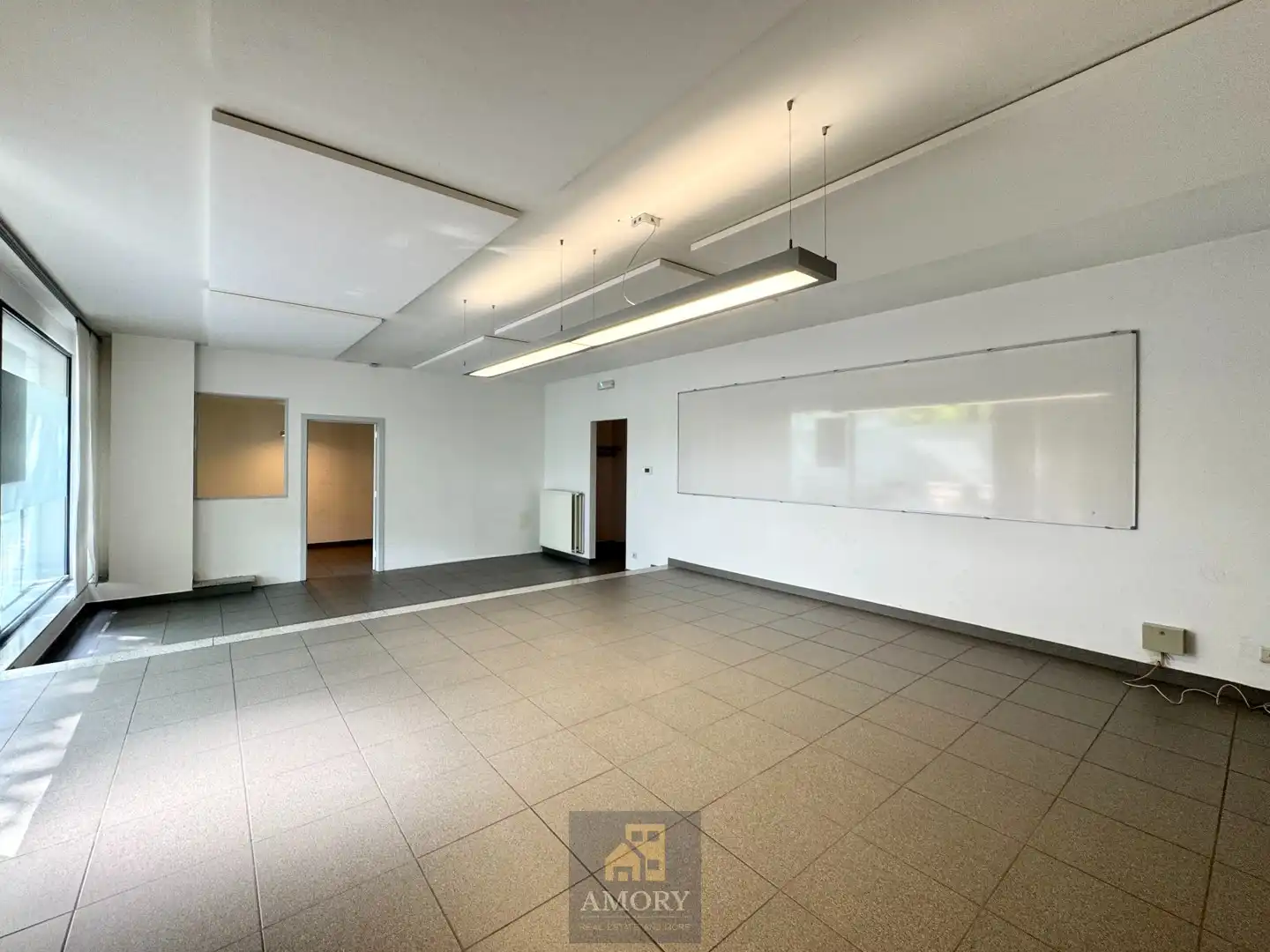 Ruime handels- of kantoorruimte van 147 m² aan de Visserij te Gent foto 9