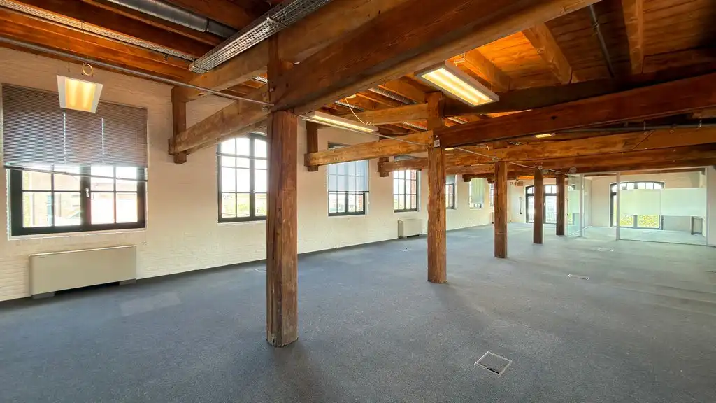 Loftkantoren te huur in Stapelhuis Rubens Zuid Antwerpen foto 2