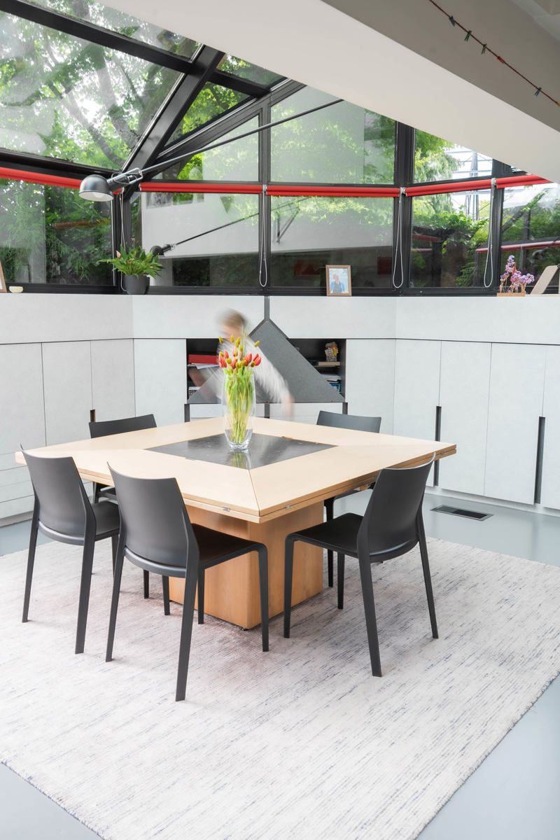 Ruime, lichtrijke woning met 5 slaapkamers foto 3