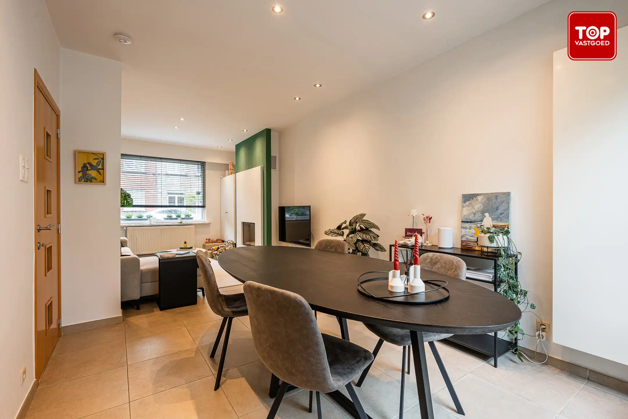 Gezellige instapklare woning met leuke stadskoer.  foto 9