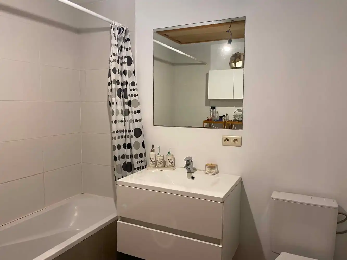 Te Huur – Gezellig 2-slaapkamerappartement in het centrum van Lembeek foto 4