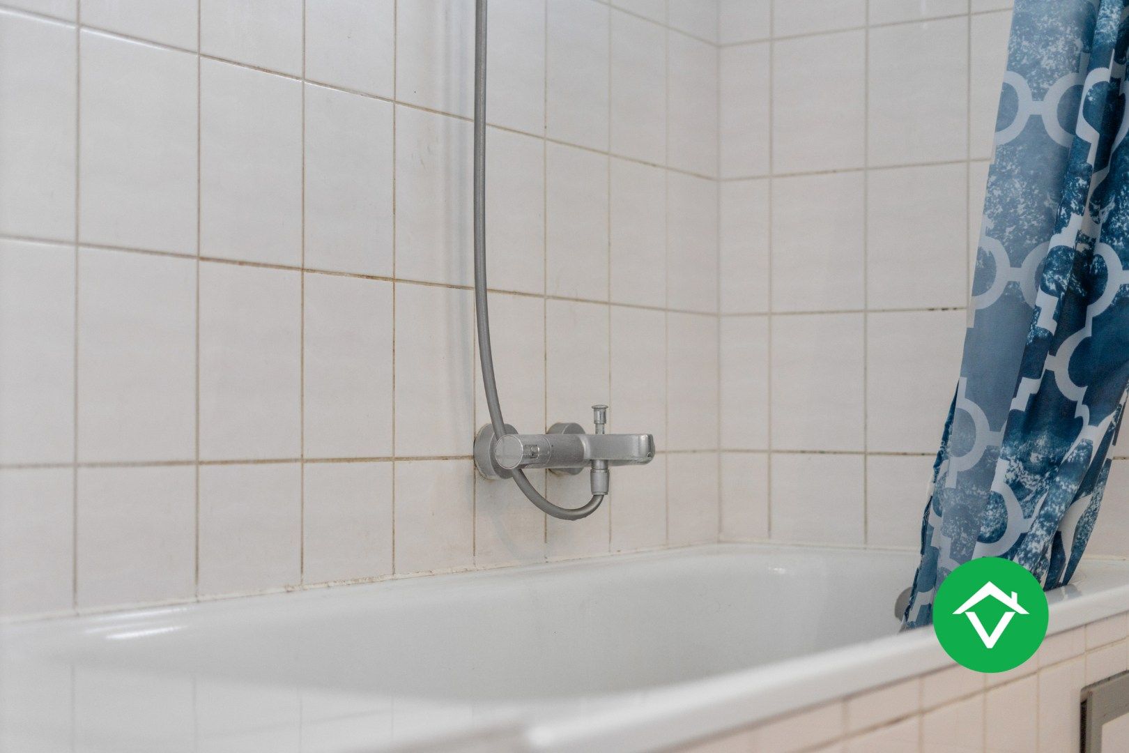 Instapklare vrijstaande woning met zonnige tuin in rustige woonwijk te Eernegem foto 15