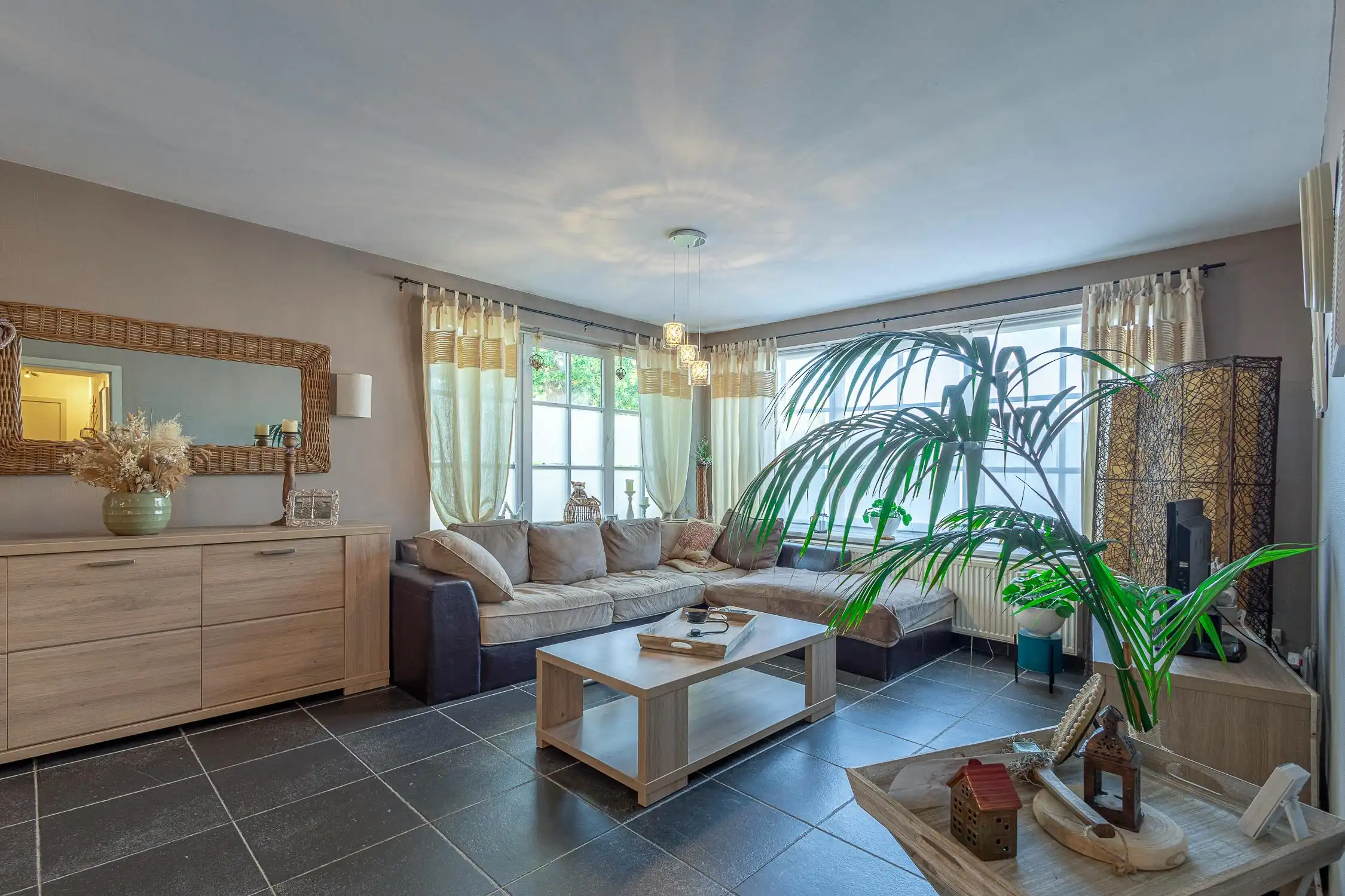 Gelijkvloers appartement met 2 slaapkamers foto 6