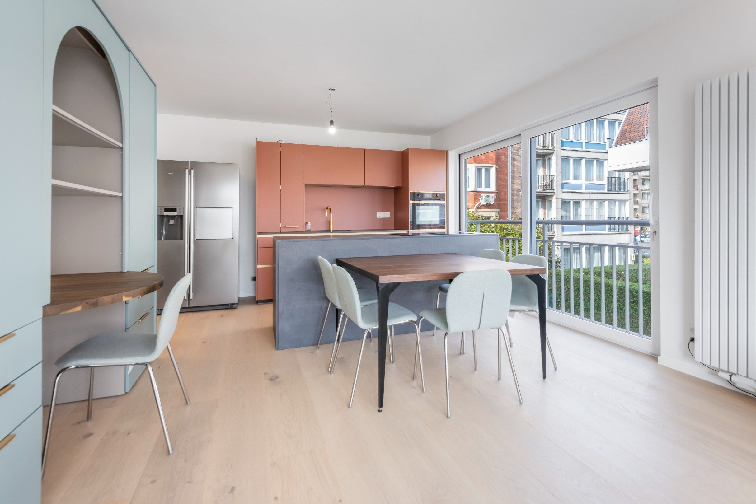 Zuidgericht hoekappartement in villa residentie met open zicht gelegen op 100 meter van de Zeedijk foto 7