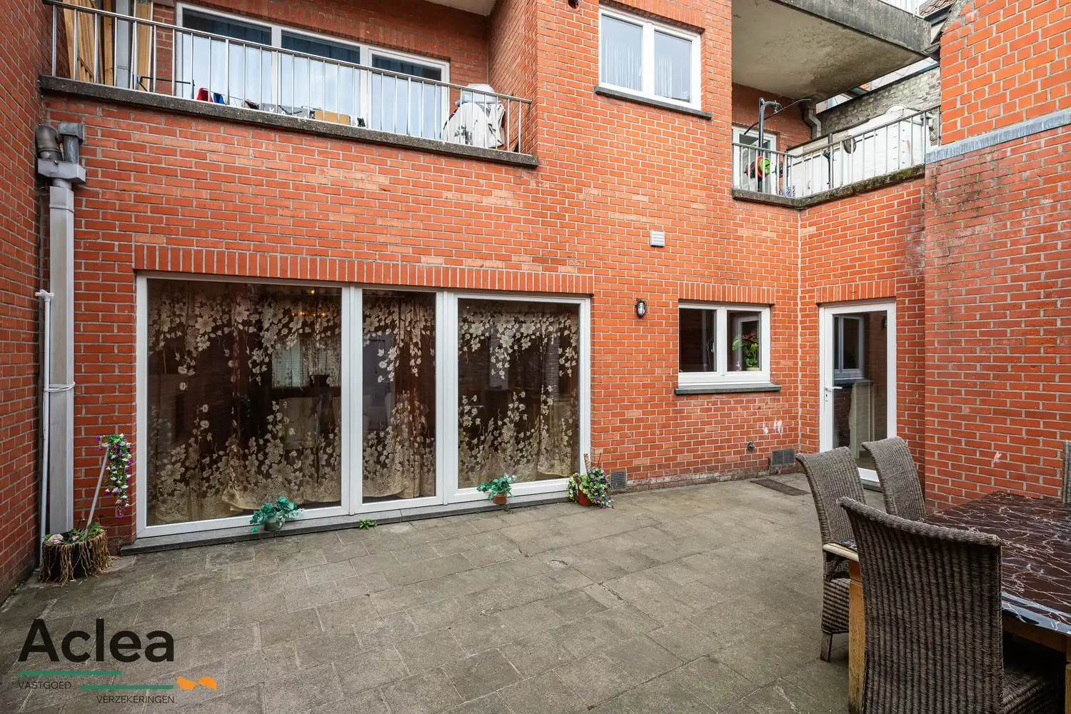 Stadswoning met 3 slpks en inpandige garage foto 15