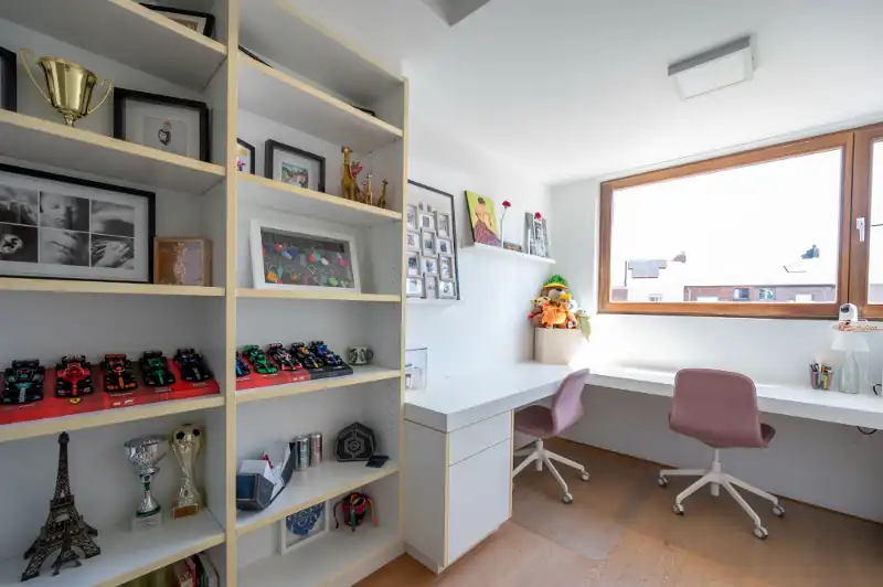 Moderne lumineuze, energiezuinige woning, instapklaar, mooie tuin! foto 16