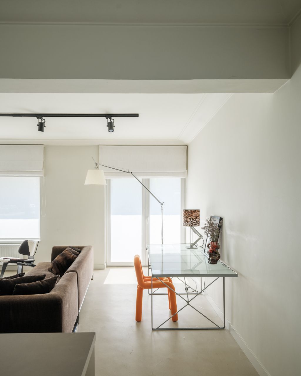 Smaakvol gerenoveerd 2-slaapkamer appartement met garage foto 16