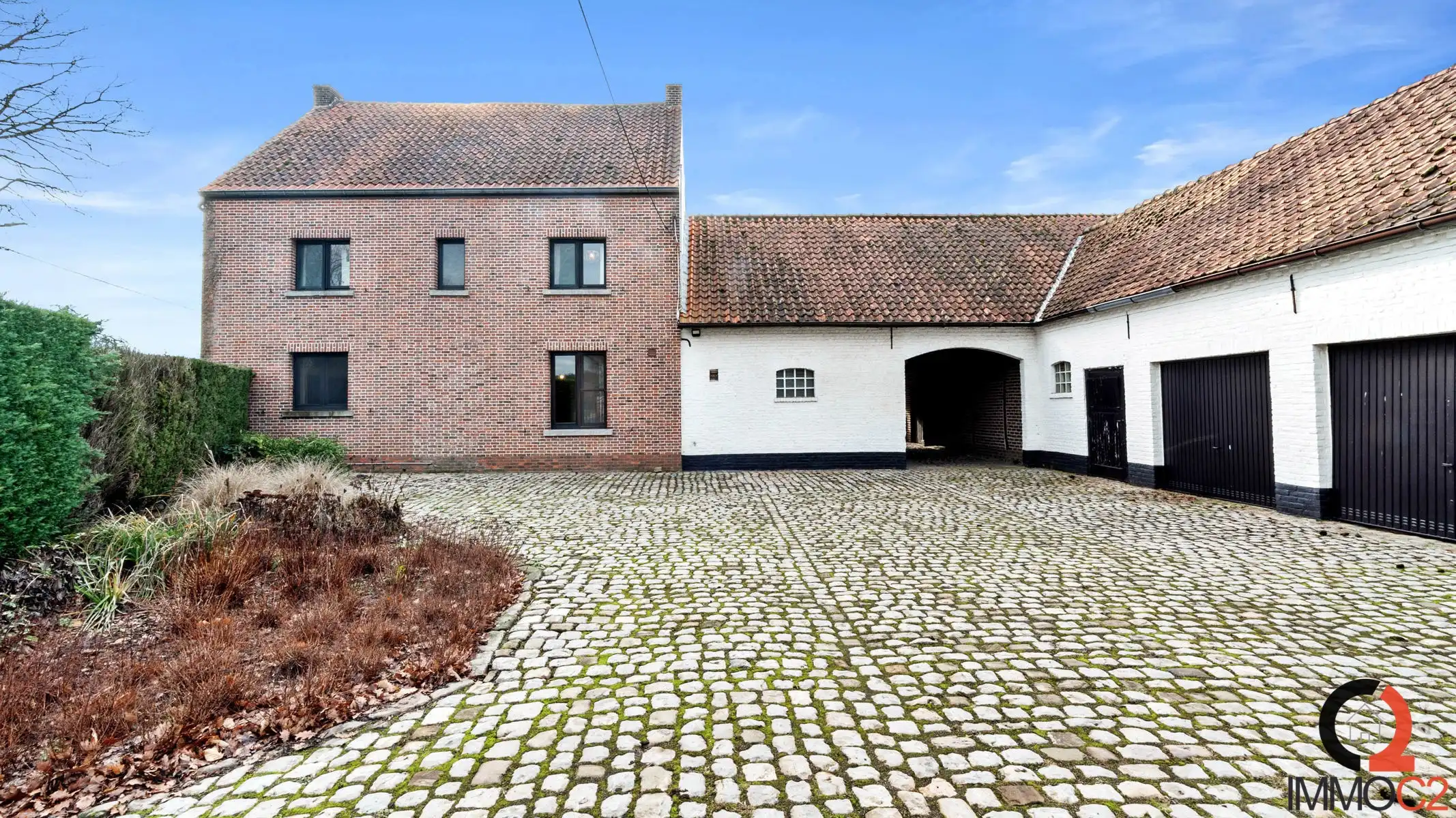 Hoofdfoto van de publicatie: Boerderij te koop