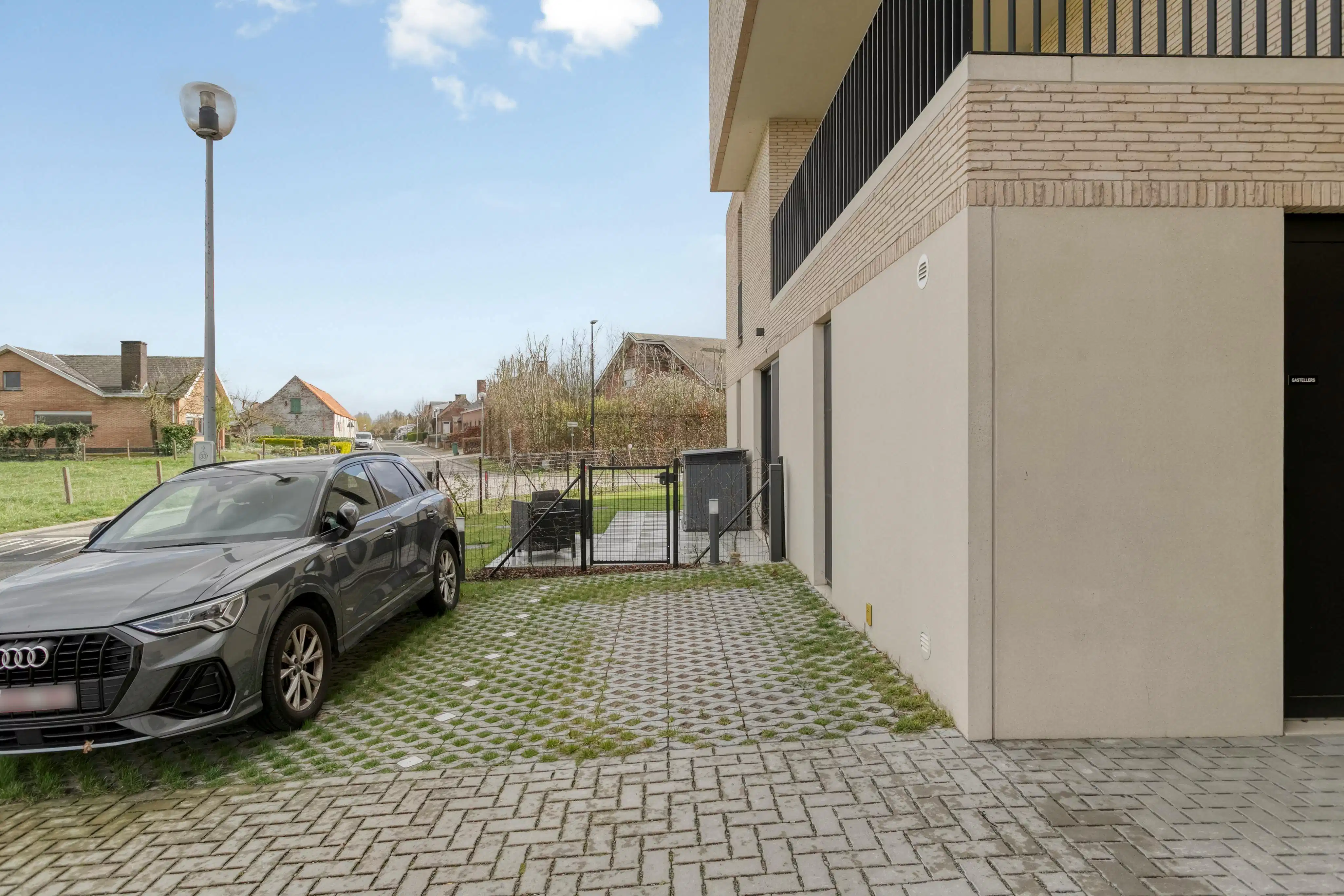 Gelijkvloers appartement met tuin te koop in Kruisem foto 16