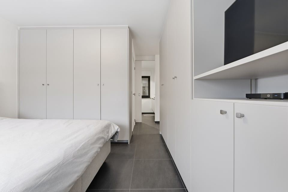 PENTHOUSE MET UNIEK DAKTERRAS, SAUNA EN STAANPLAATS IN HARTJE SINT-TRUIDEN foto 13
