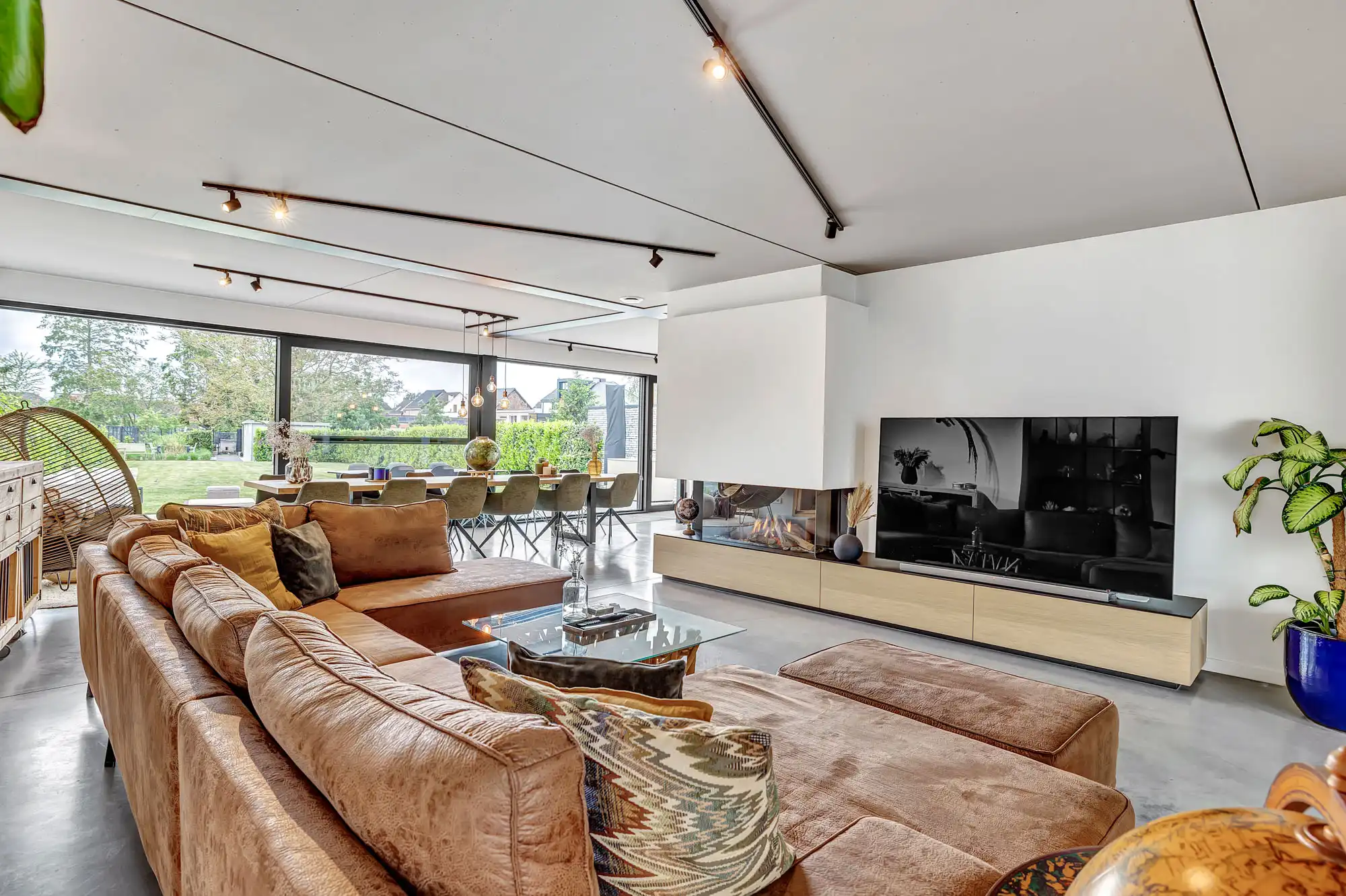Villa met praktijk of mogelijkheid kangoeroewoning foto 5