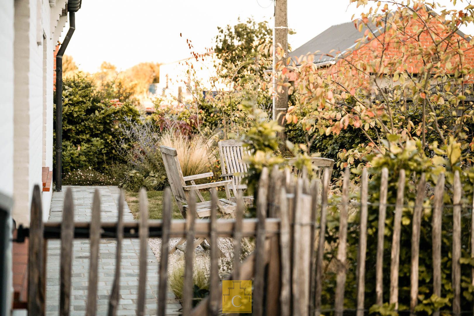 knap gerenoveerde gezinswoning, landelijke stijl met eigentijdse toets, met zonnige tuin en parking foto 5
