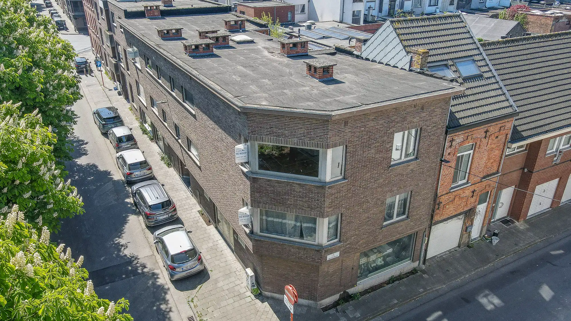 Ruim appartement met zuid-gericht terras foto 3