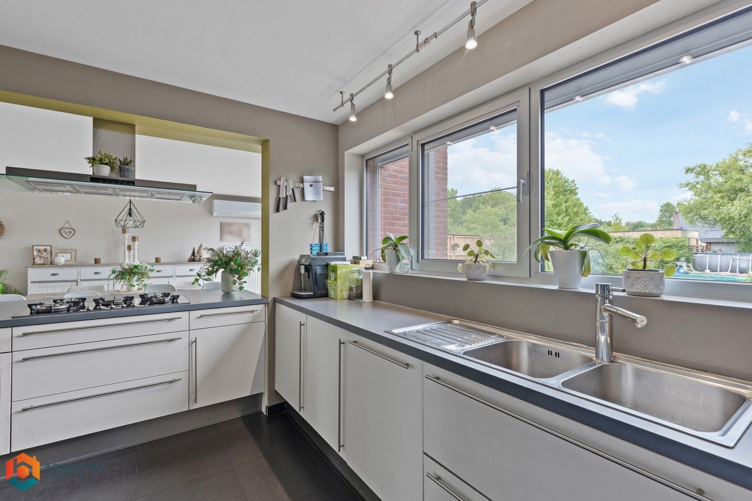 Energiezuinige woning met 4 slpkrs en tuin in Schriek foto 8