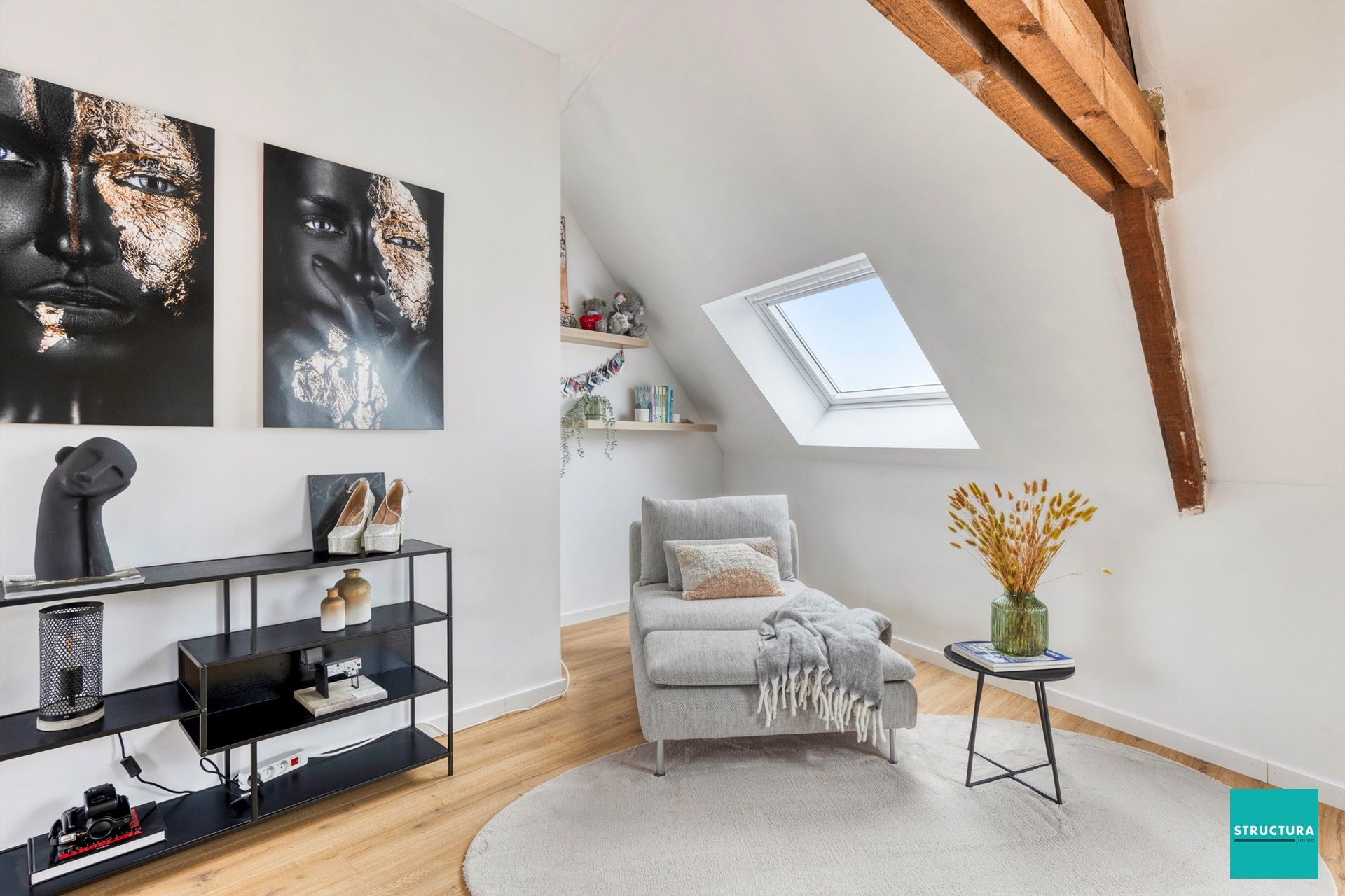 Ruime 4-SLK Woning in Denderhoutem, 235m² Woonopp. foto 20