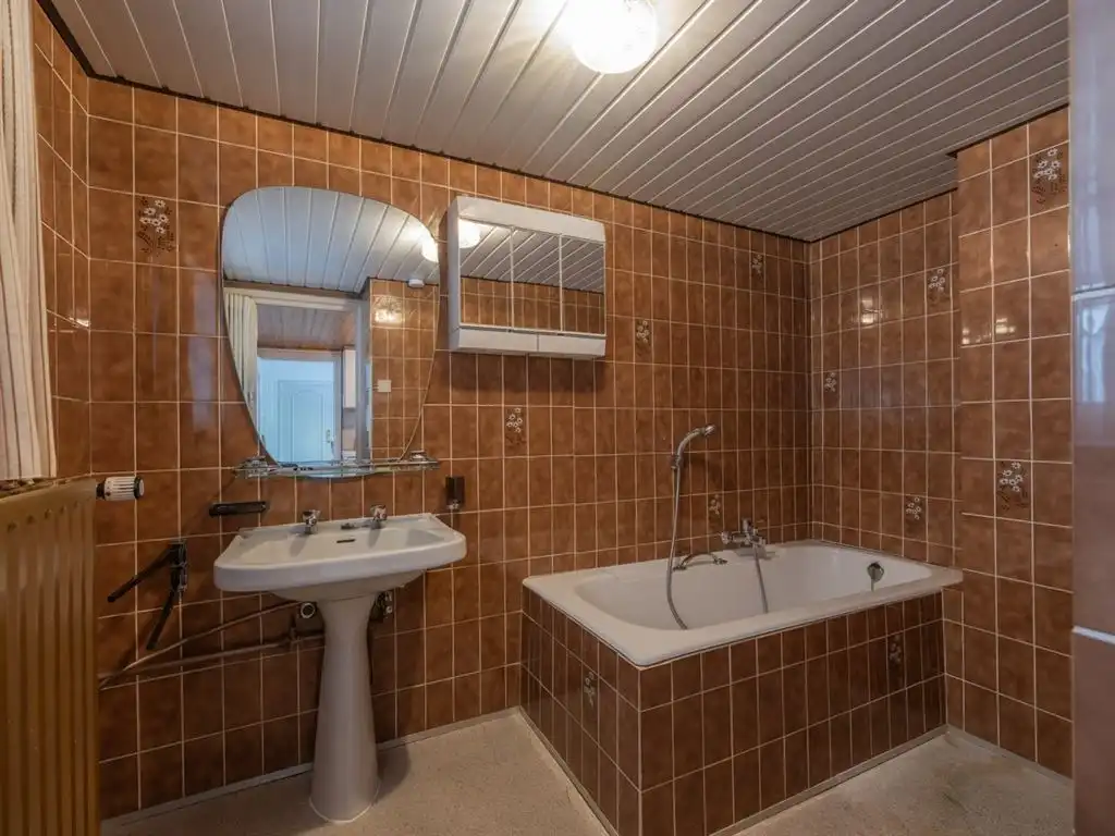 Te renoveren vrijstaande woning foto 20