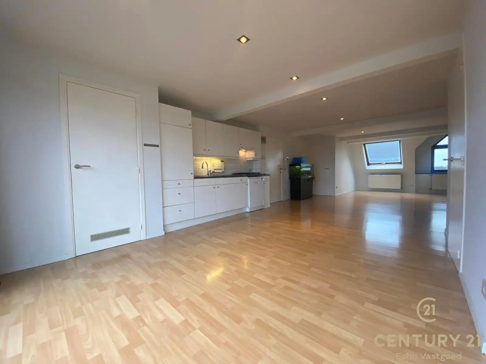 Dakappartement met 2 slpk en garage in Ravels foto 2