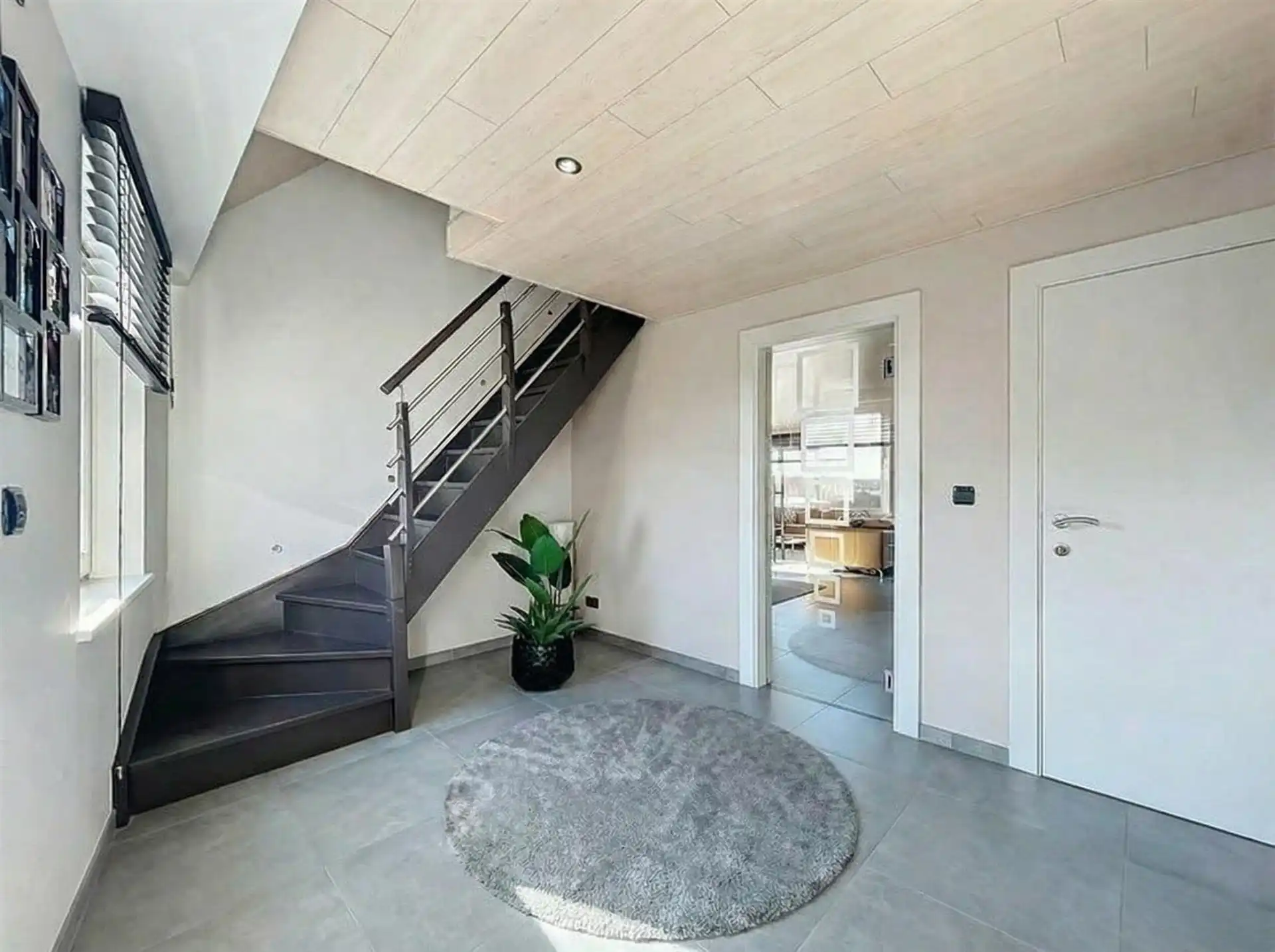 Prachtig duplex-appartement met 3 slaapkamers en terras op toplocatie foto 8