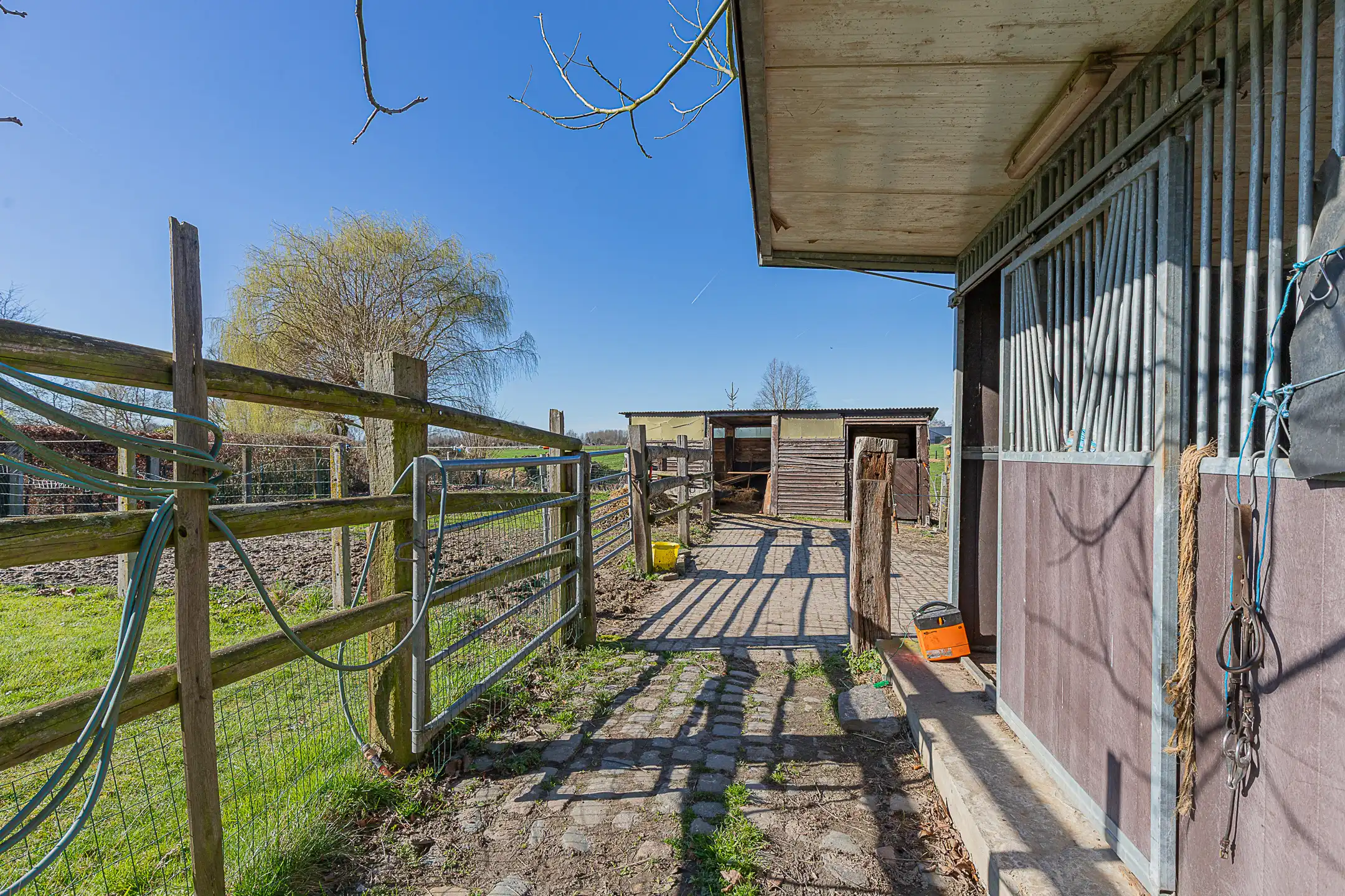 GIJZEGEM – Verzorgde 4-gevelwoning met zicht op de velden foto 28