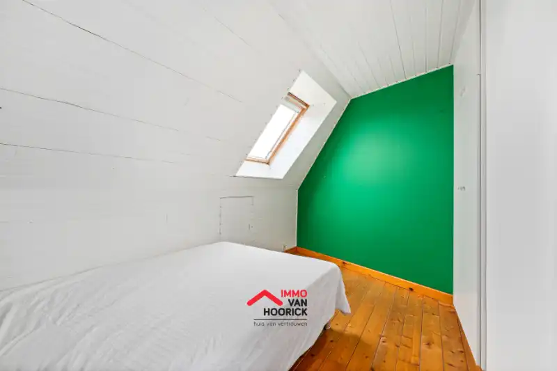 Zeer nette woning aan de stadsrand met 3 slpkmrs!!! foto 15