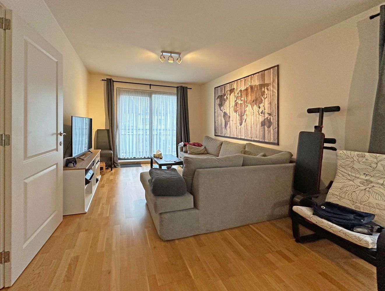 Mooi, recent appartement met twee slaapkamers op centrale locatie te Wommelgem foto 5