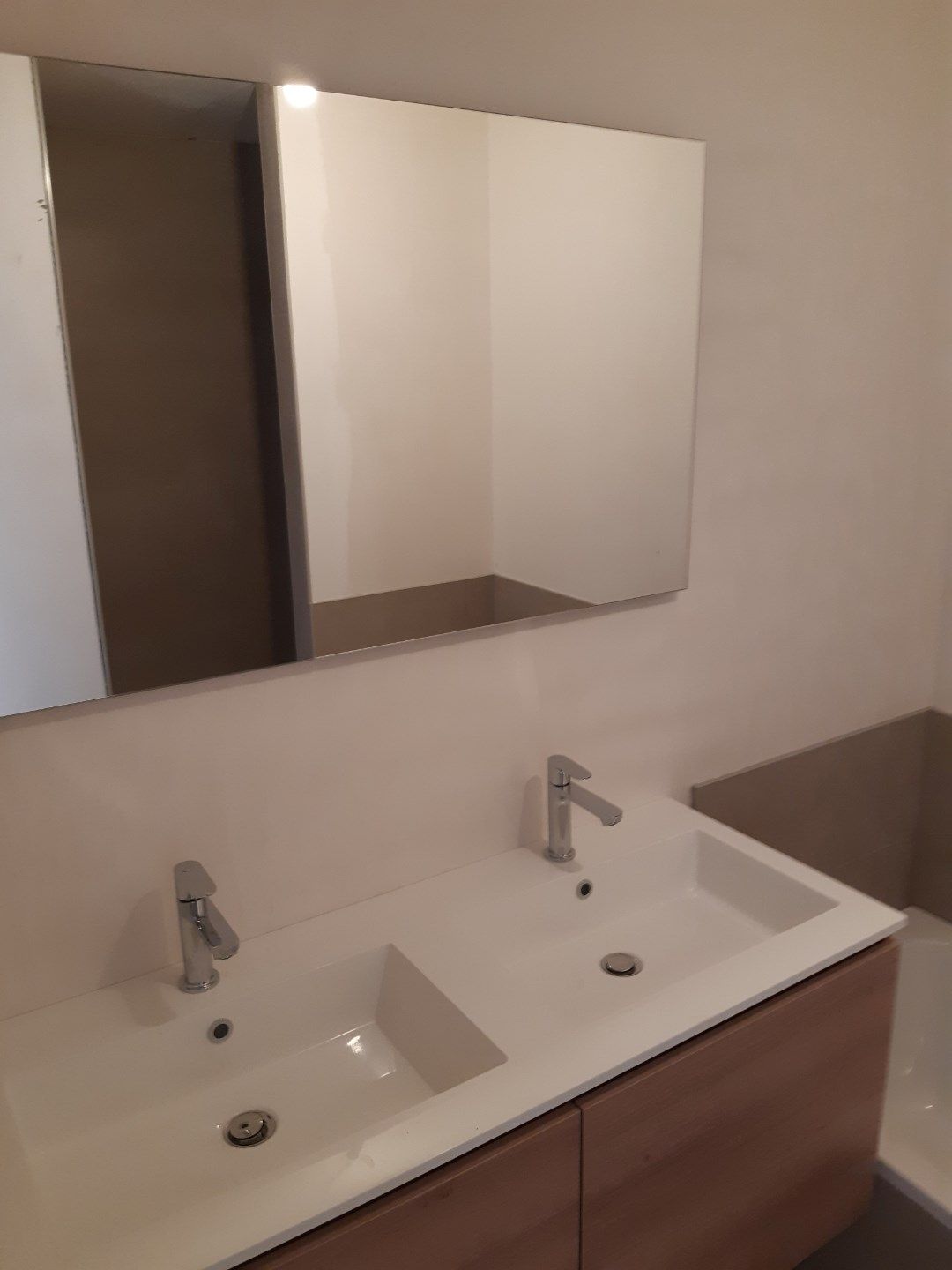 Ruim, stijlvol wonen. foto 17