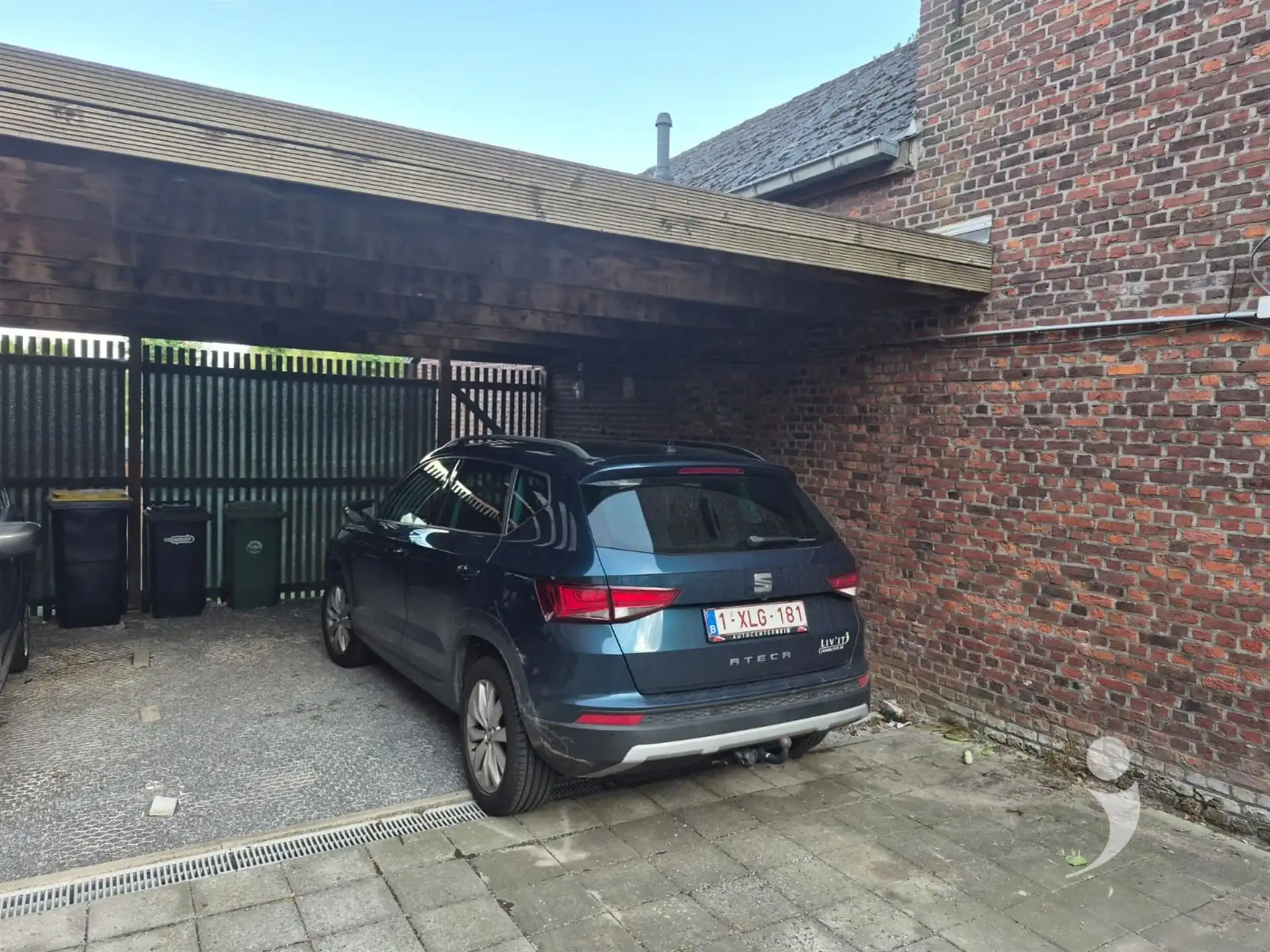 appartement met tuin en staanplaats voor de wagen foto 20