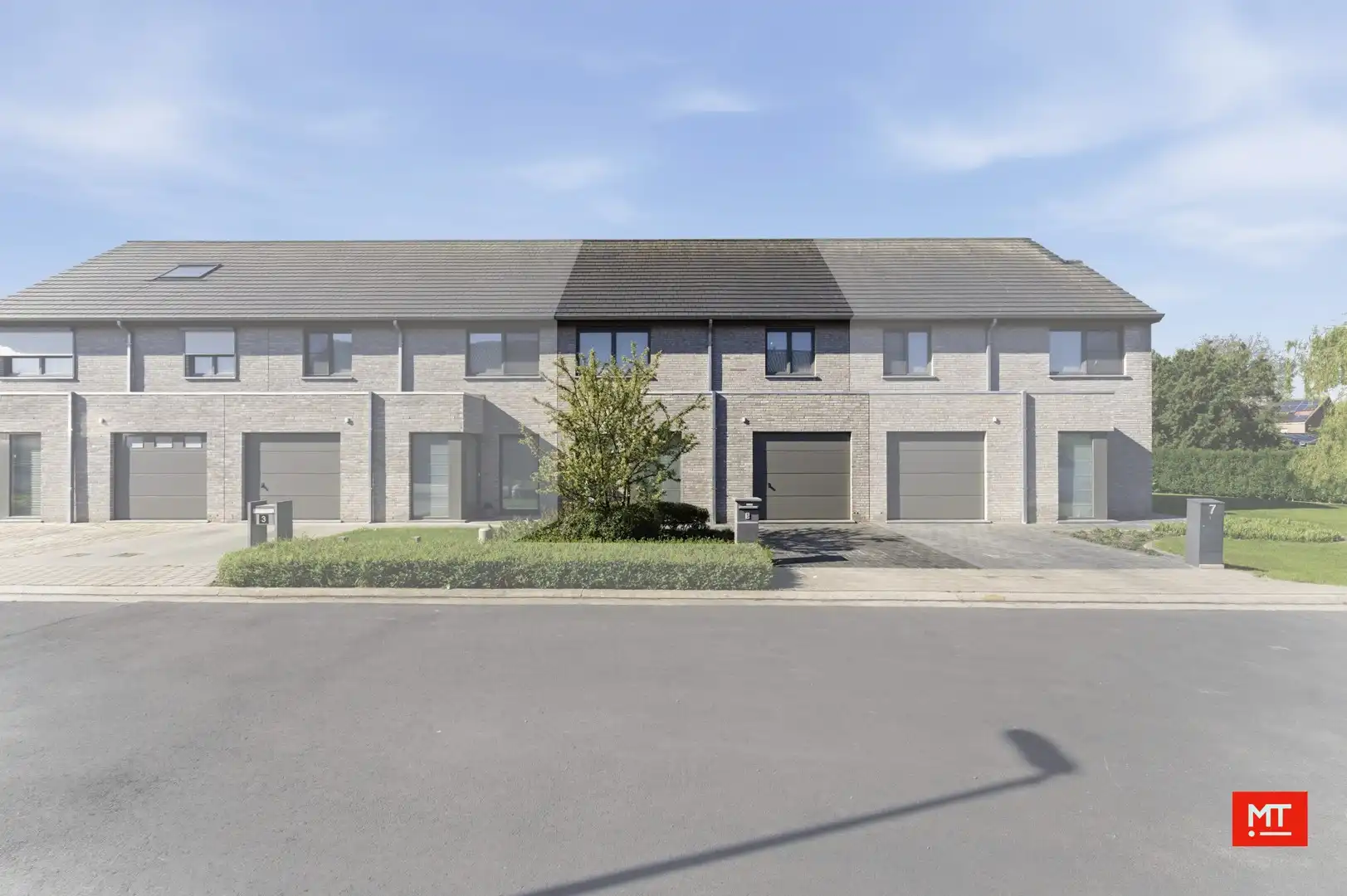 Recente, instapklare woning met 3 slpk, zonnige tuin en garage op het einde van een doodlopende straat in Langemark foto 18