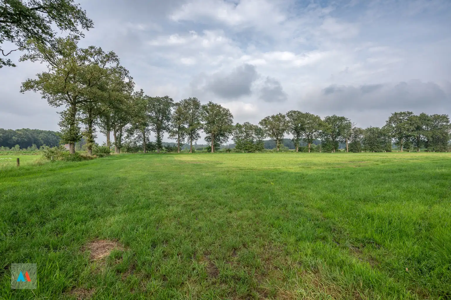 Perceel landbouwgrond foto 4
