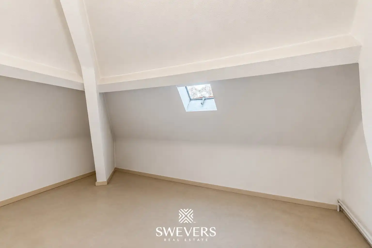 Unieke renovatiekans: ingenieurswoning met 5 slpk op ruim perceel in het hart van Beringen foto 33