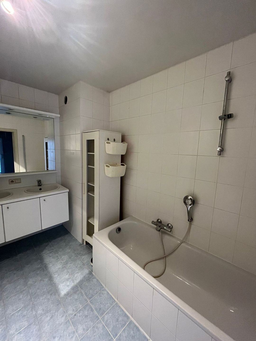 Deinze: goed gelegen appartement foto 4