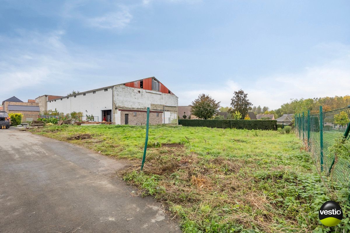 RUSTIG GELEGEN BOUWKAVEL VAN 3A81CA VOOR HOB TE HOESELT. foto 6