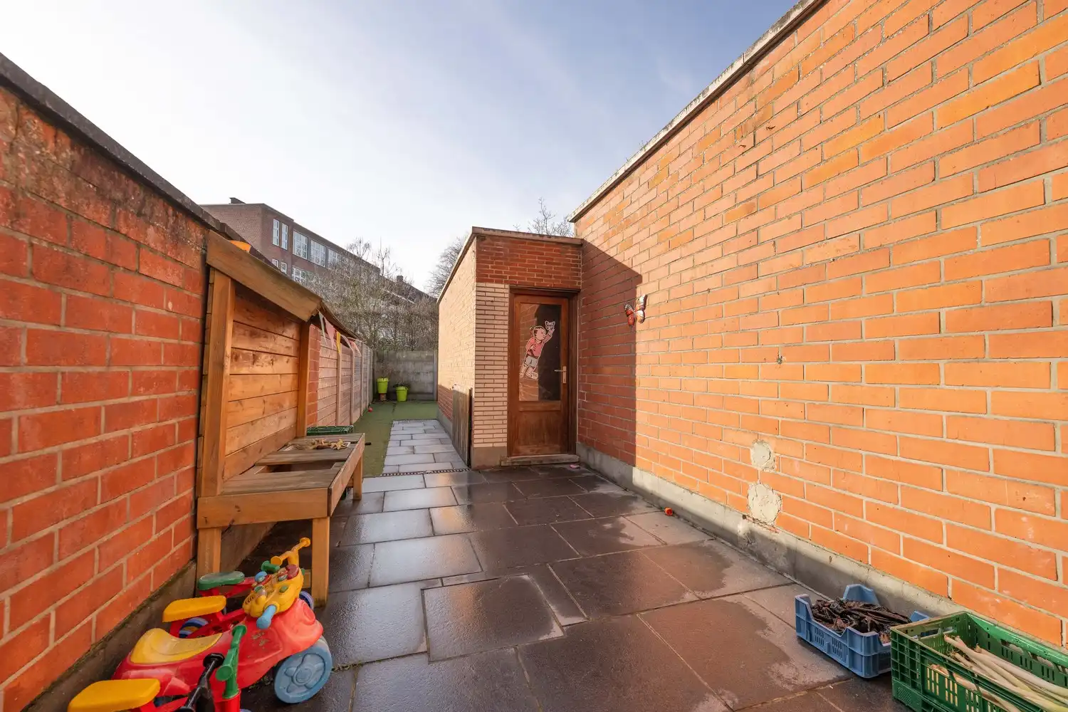 Halfopen woning met garage te Meulebeke. foto 13