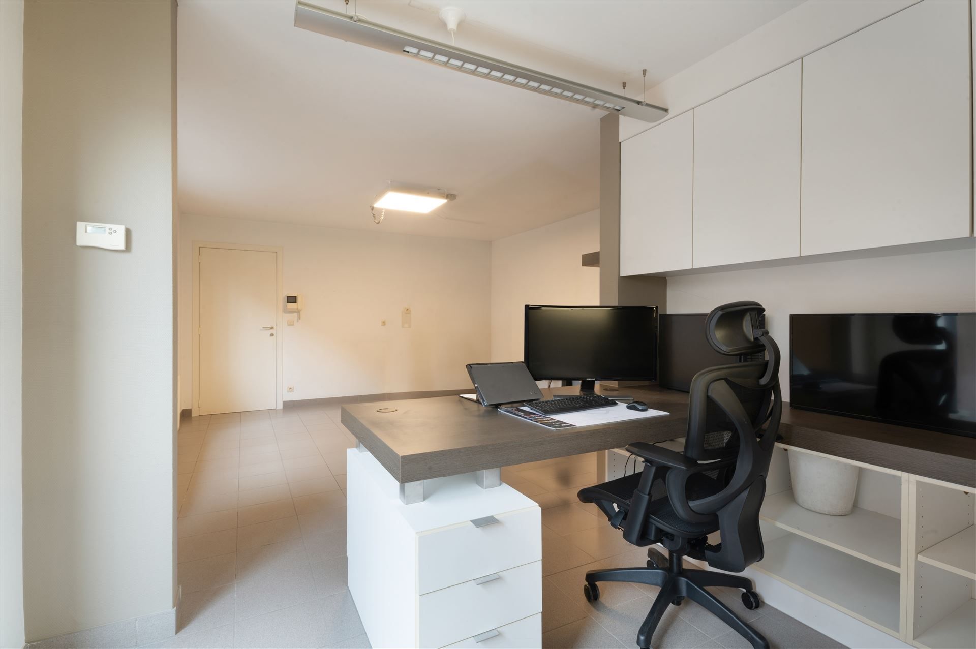 Kantoorruimte nabij het centrum en station van Oudenaarde! foto 5