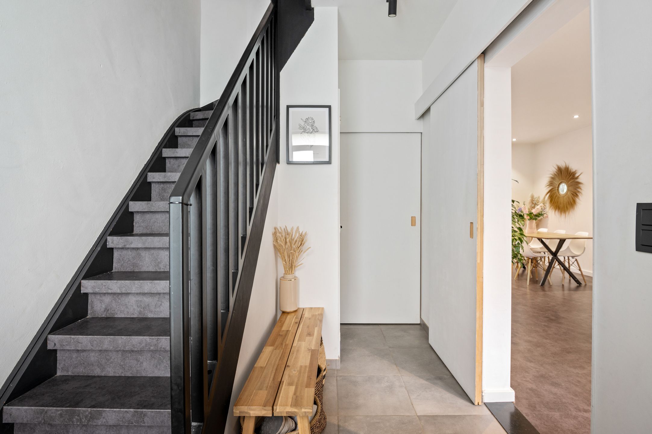 Mooi gerenoveerde woning op toplocatie nabij centrum Kontich foto 5